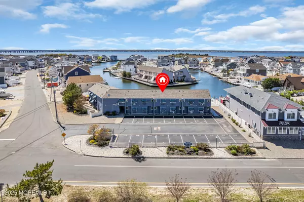 Ortley Beach, NJ 08751,1901 Bay Boulevard #207