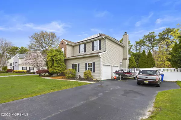Manchester, NJ 08759,16 Ridgeview Drive