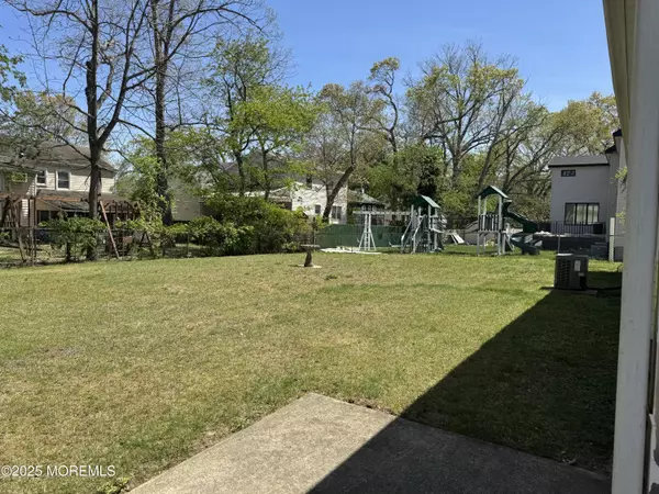 Lakewood, NJ 08701,153 Regent Place