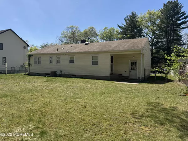 Lakewood, NJ 08701,153 Regent Place