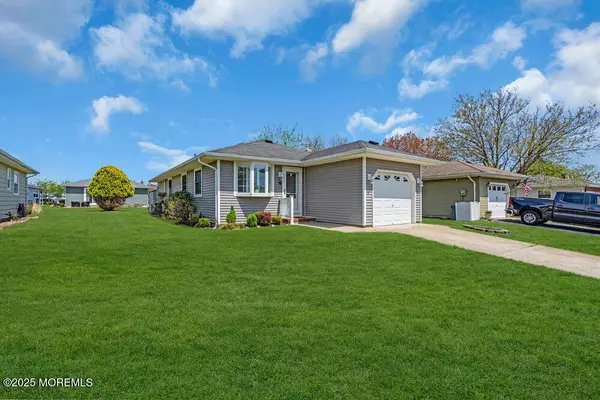 Toms River, NJ 08757,7 Venezia Street