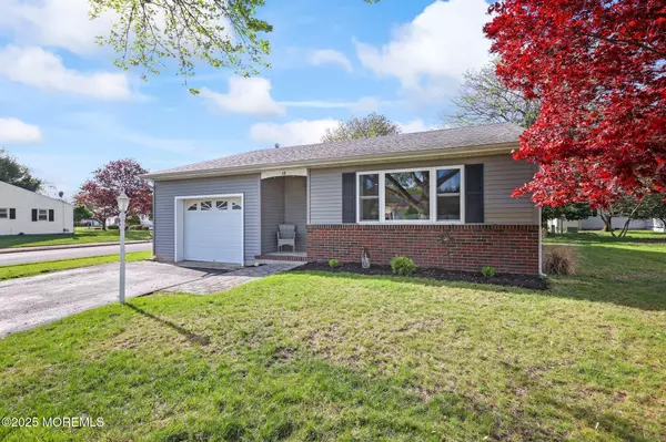 Toms River, NJ 08757,68 Westbrook Drive