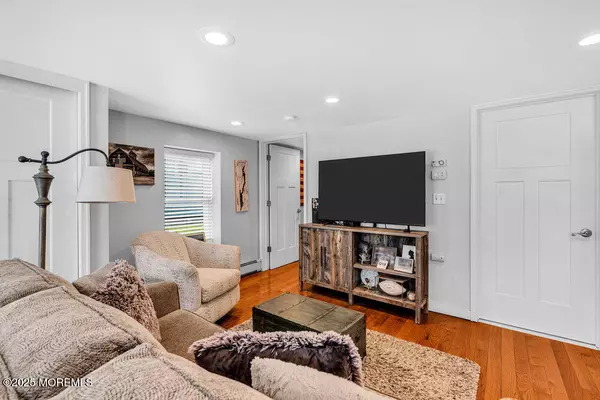 Manasquan, NJ 08736,63 Colby Avenue