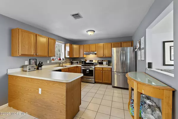 Forked River, NJ 08731,722 Sandy Hook Drive
