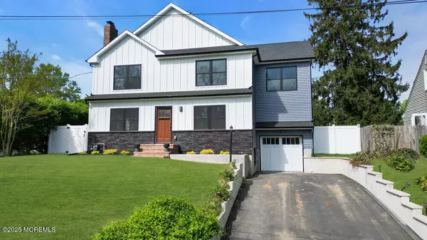 Shrewsbury Boro, NJ 07702,61 Robinson Place