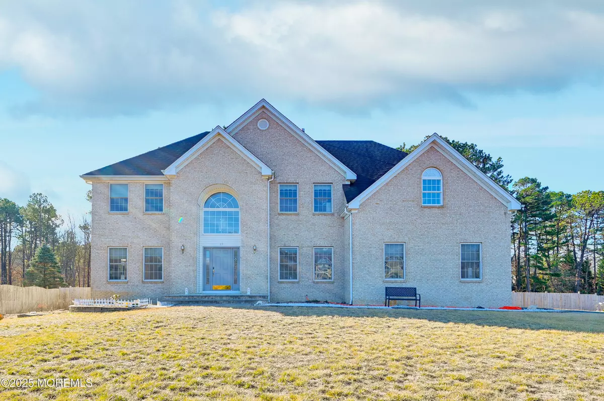 Jackson, NJ 08527,65 Mill Pond Road