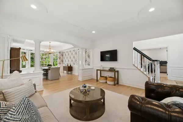 Fair Haven, NJ 07704,130 Oak Place