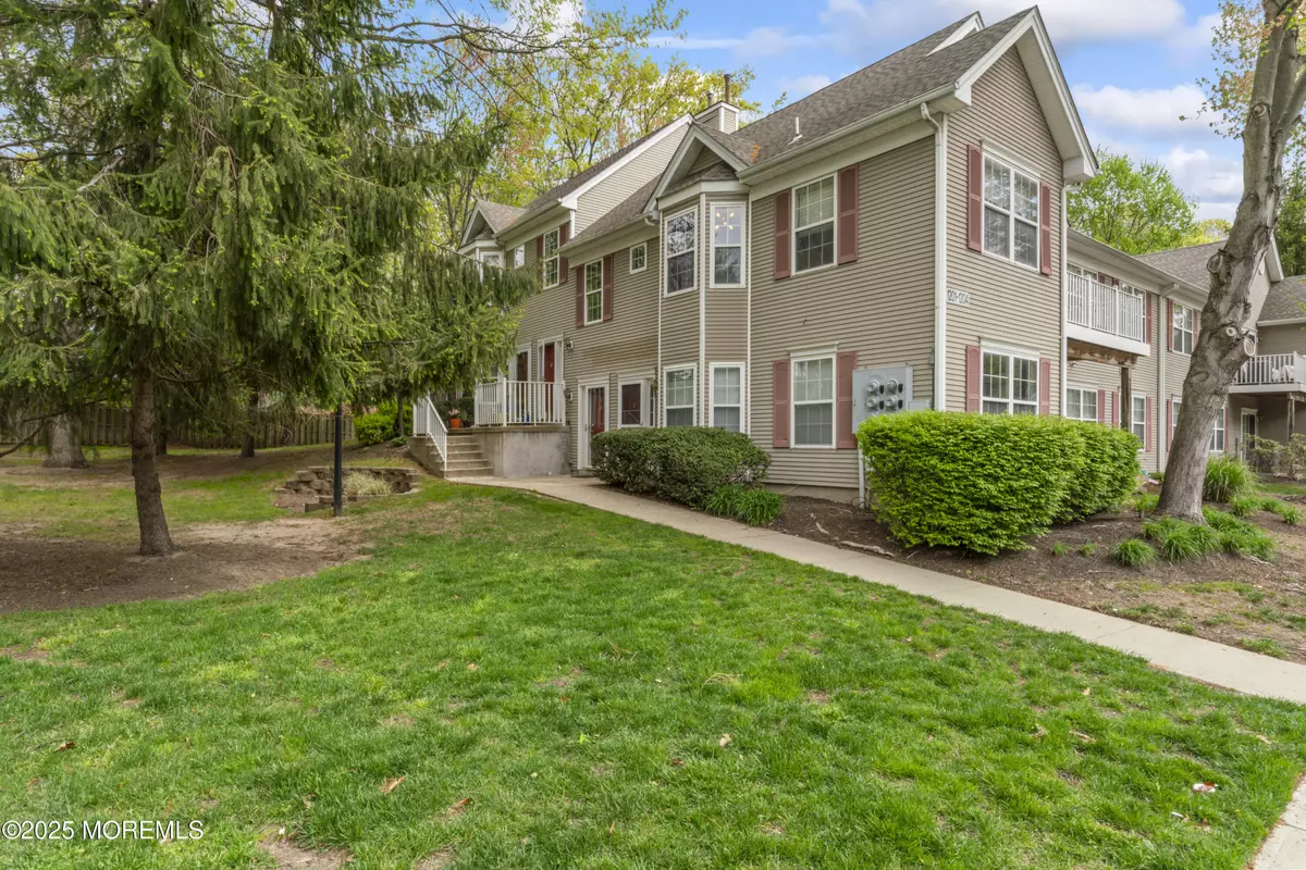 East Brunswick, NJ 08816,1202 Cypress Lane #2