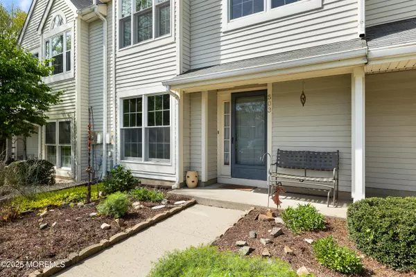 Howell, NJ 07731,503 Cottonwood Court