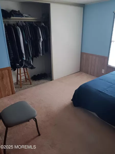 75 Bow Avenue, Hazlet, NJ 07734