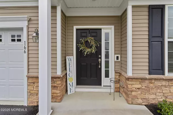 Whiting, NJ 08759,166 Woodside Lane