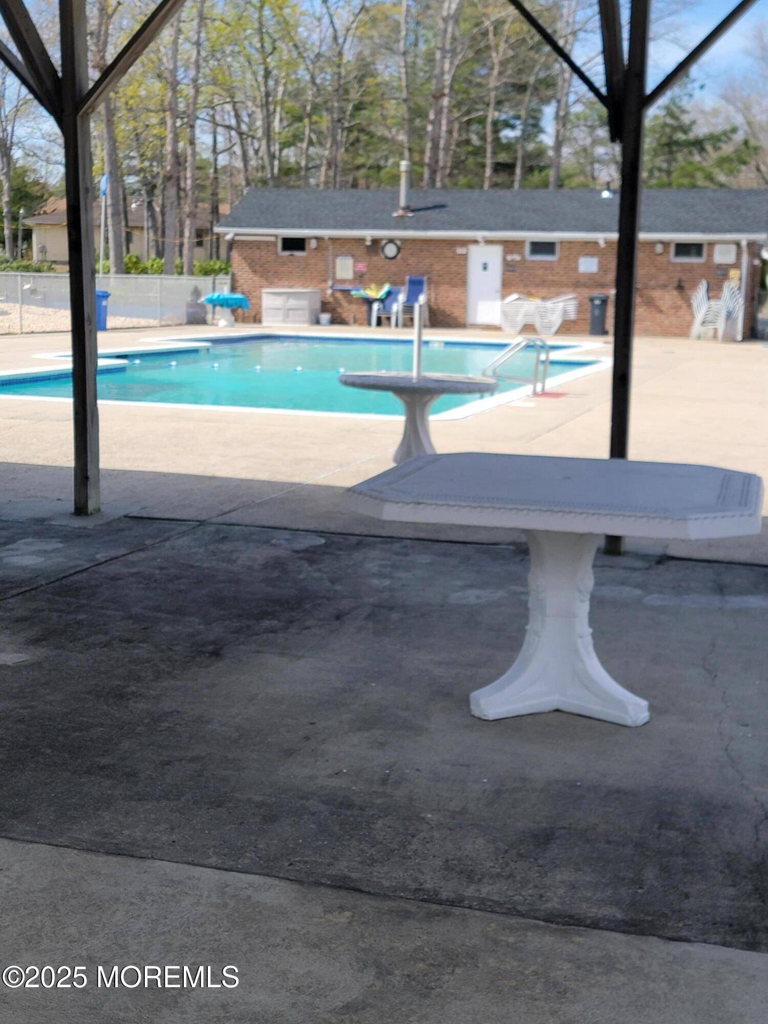 Manahawkin, NJ 08050,11 Walnut Road
