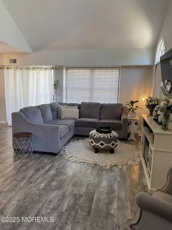 Little Egg Harbor, NJ 08087,107 Westchester Drive