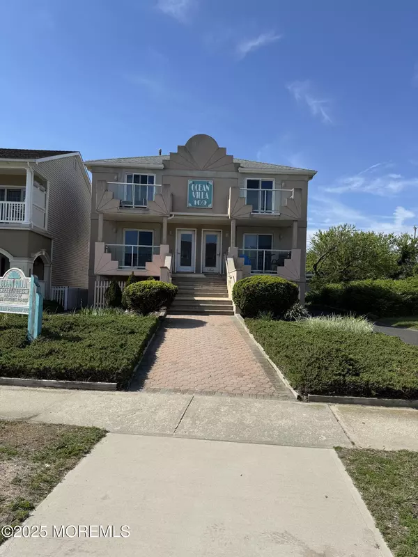 Bradley Beach, NJ 07720,109 Second Avenue #A
