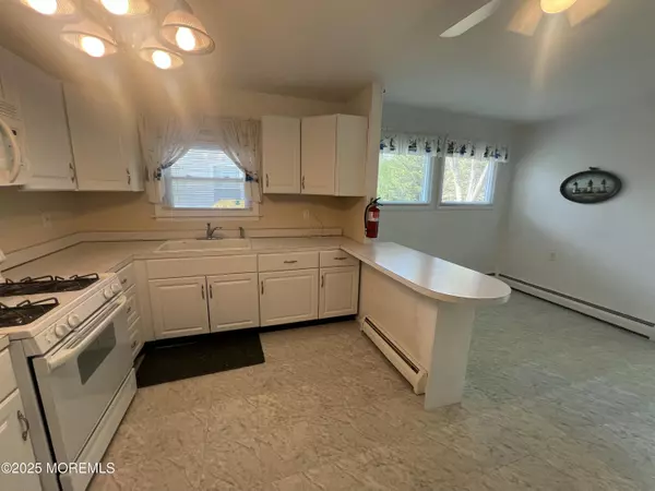Toms River, NJ 08757,186 Charlotteville Drive S
