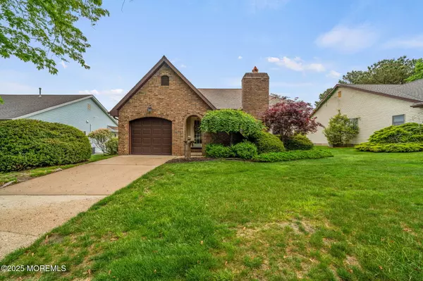 Manahawkin, NJ 08050,87 Ash Road #2