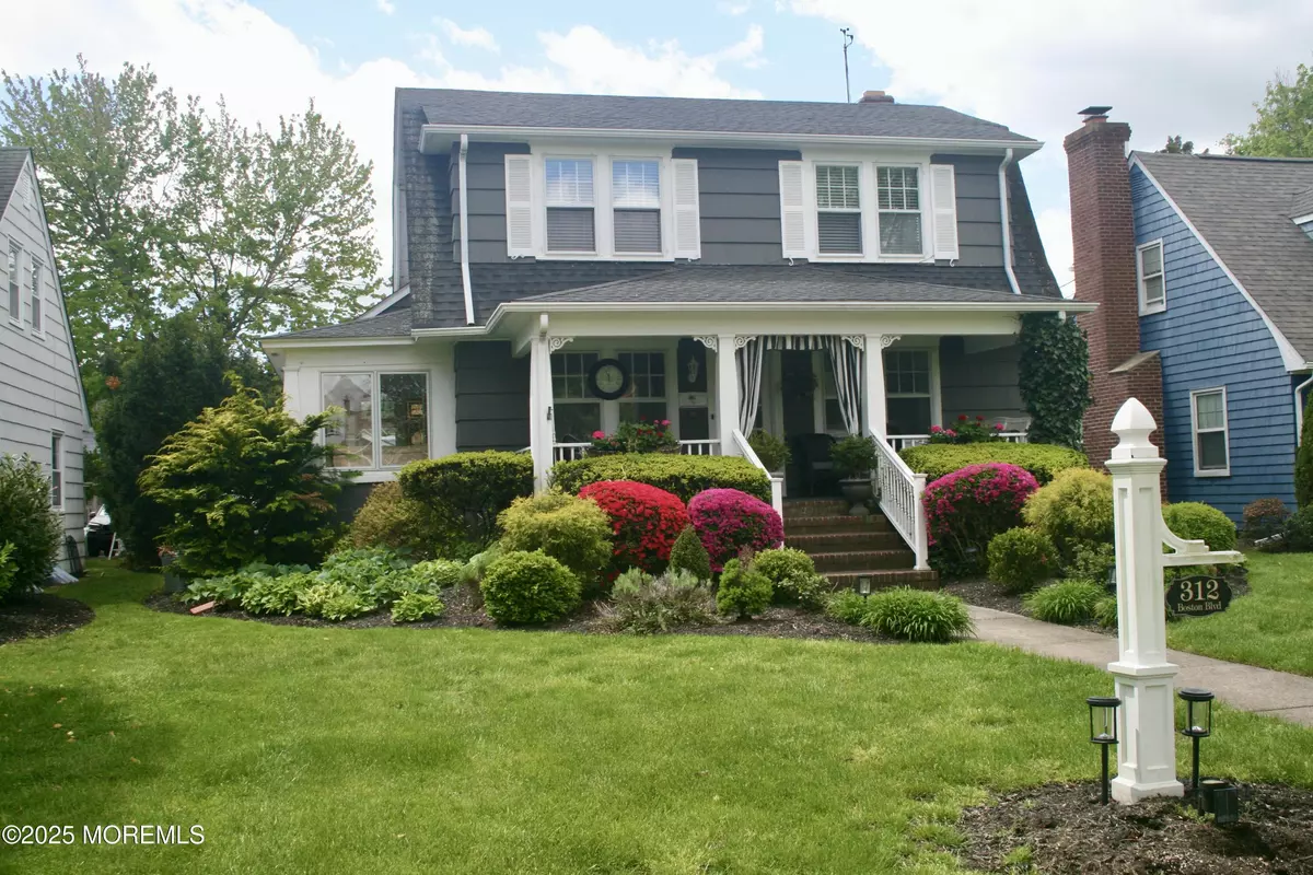 Sea Girt, NJ 08750,312 Boston Boulevard