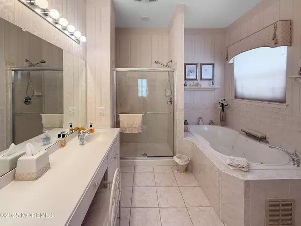 Columbus, NJ 08022,59 Barbary Lane