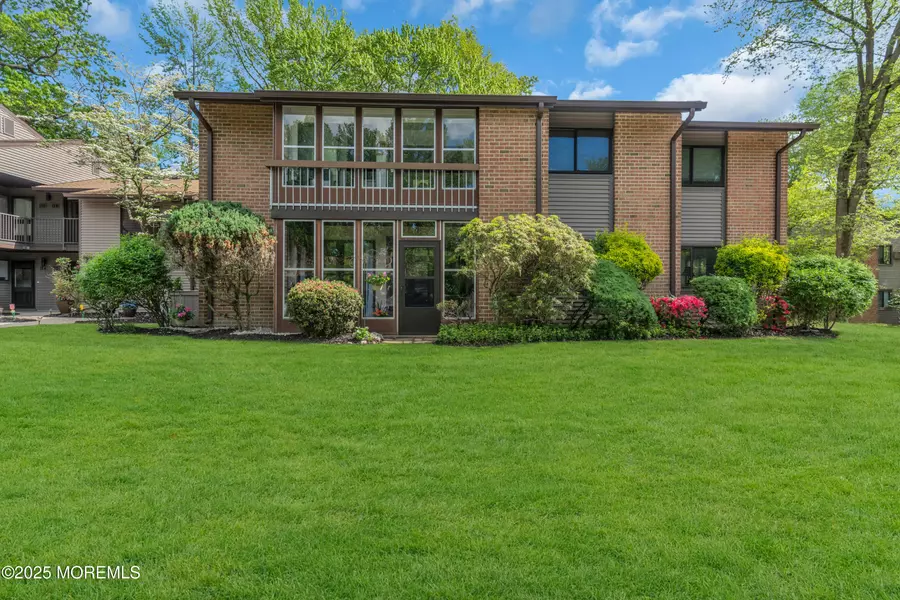 132 Lexington Court, Red Bank, NJ 07701