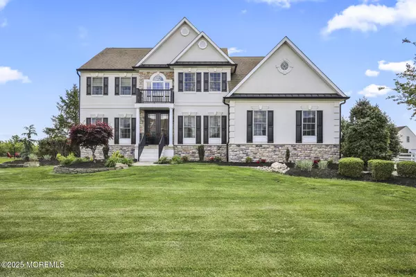 Freehold, NJ 07728,22 Courtney Court