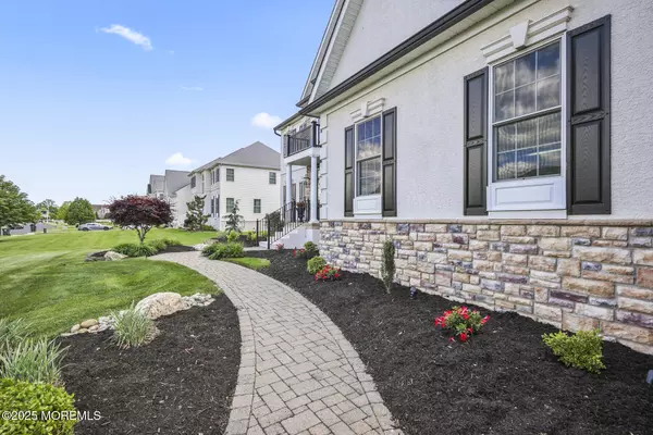 Freehold, NJ 07728,22 Courtney Court