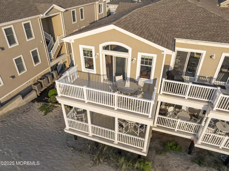 239 Beachfront #3, Manasquan, NJ 08736