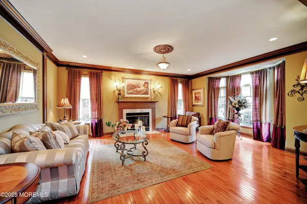 Englishtown, NJ 07726,97 N Parsonage Way