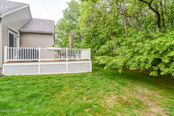 Ocean Twp, NJ 07712,10 Winterberry