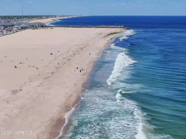 Point Pleasant Beach, NJ 08742,203 Arnold Avenue