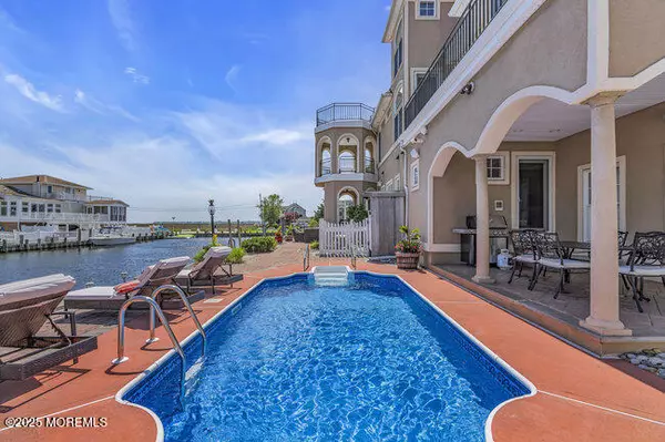 Forked River, NJ 08731,835 Anchor Drive