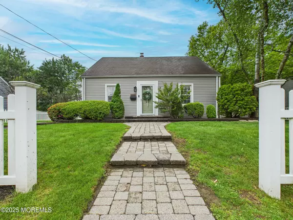 Matawan, NJ 07747,218 Washington Avenue