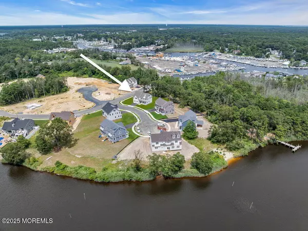Forked River, NJ 08731,102 Coral Way S