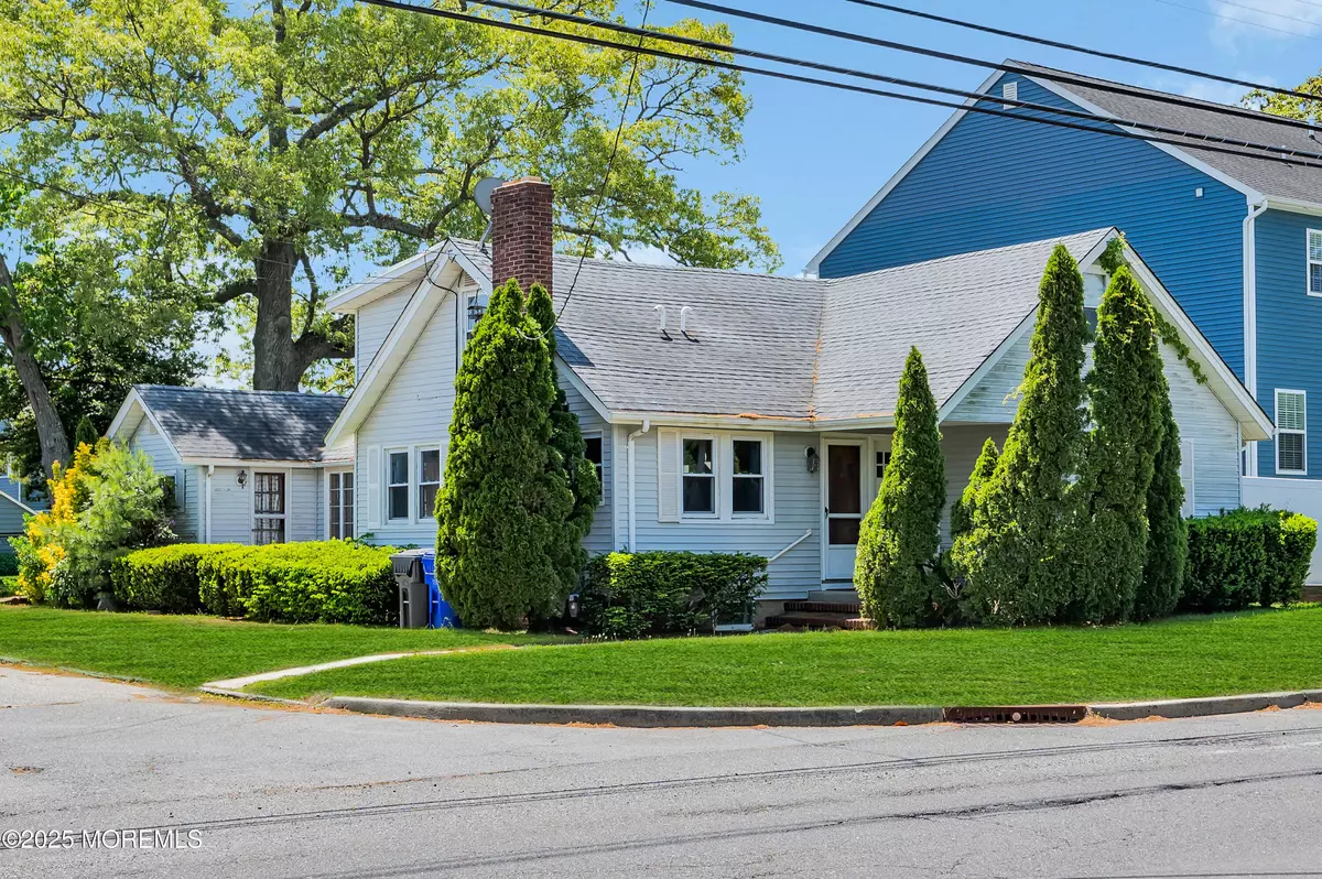 Brick, NJ 08724,627 Princeton Avenue