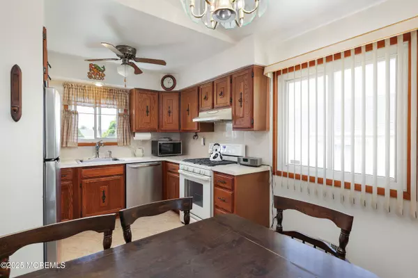 Bayville, NJ 08721,87 Ronald Avenue S