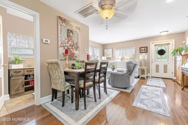 Keyport, NJ 07735,23 Pacific Boulevard