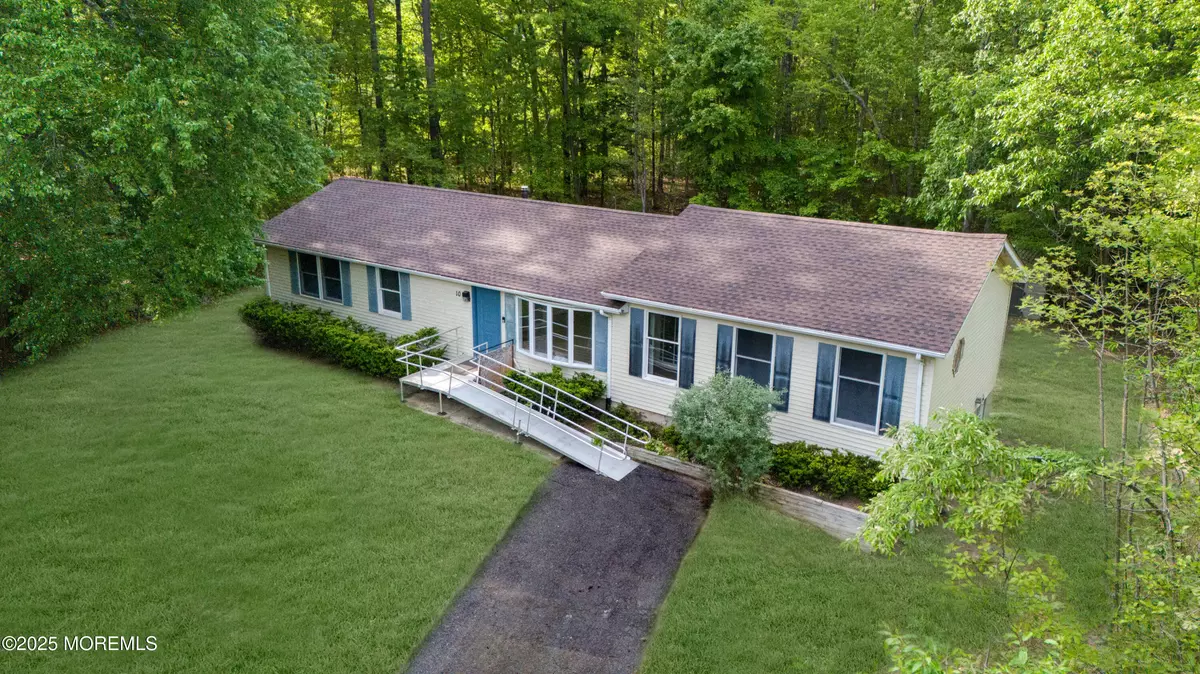 Jackson, NJ 08527,10 Corinne Court