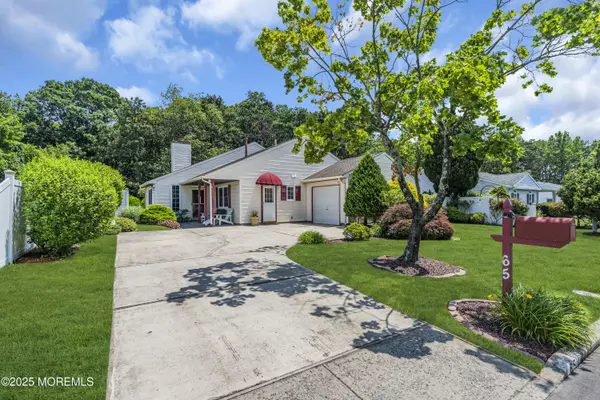 Tinton Falls, NJ 07753,65 Colonial Drive