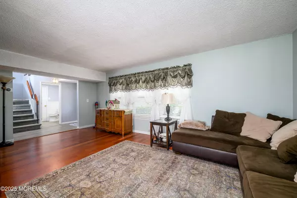 Jackson, NJ 08527,102 Buckingham Drive