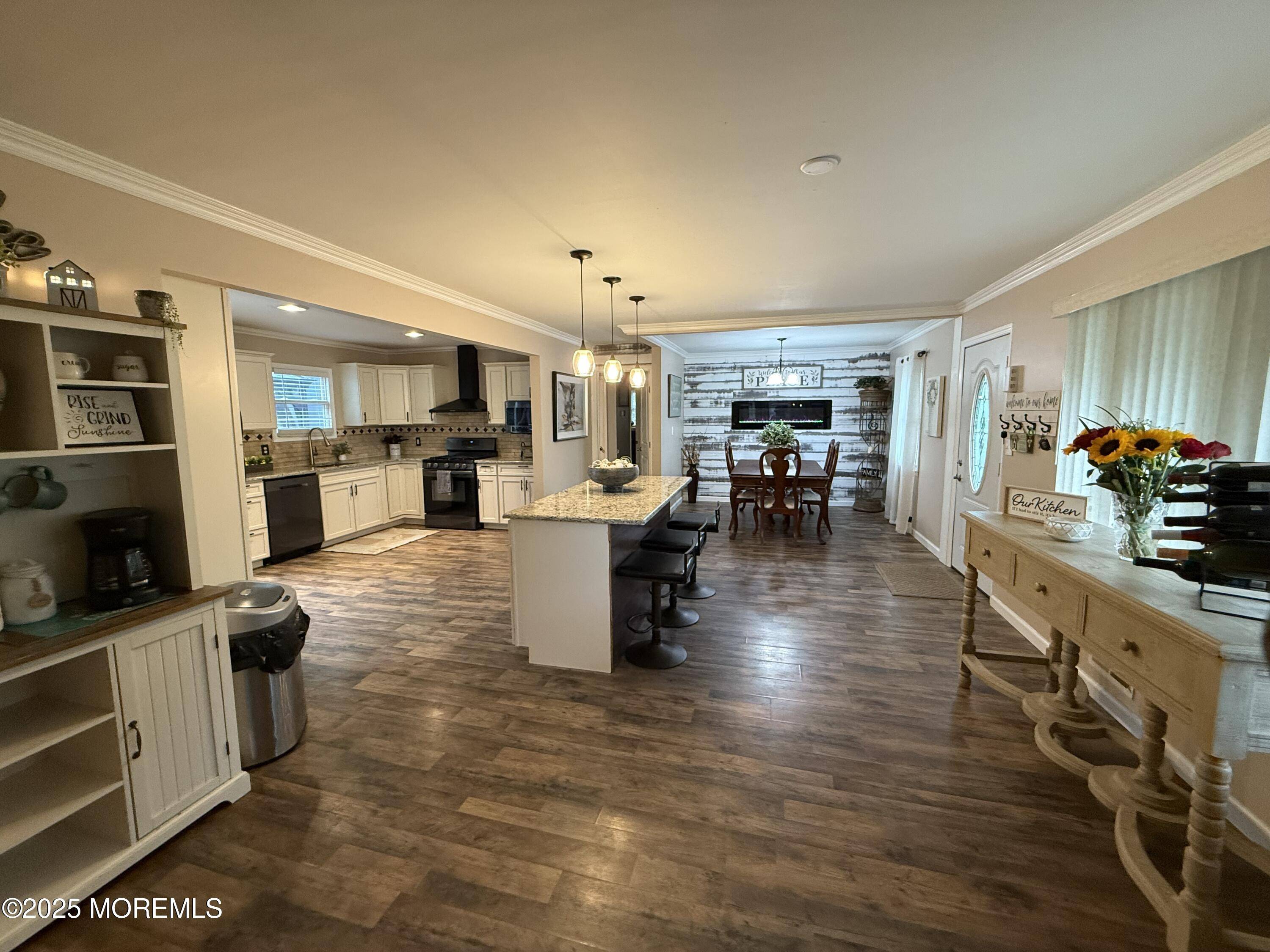 Howell, NJ 07731,53 Darien Road