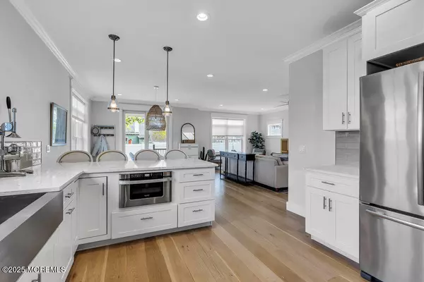 Spring Lake Heights, NJ 07762,601 Ocean Road