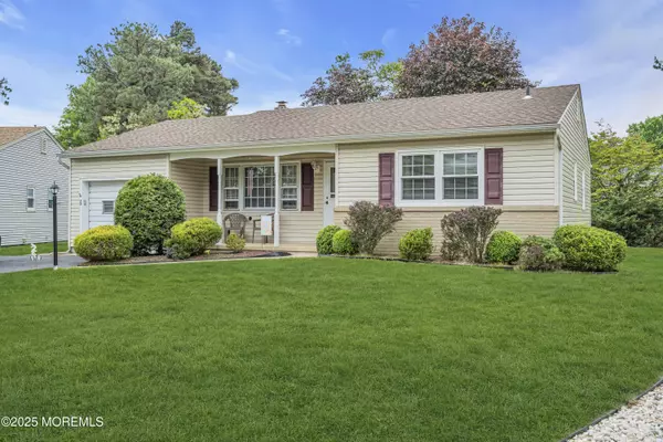 Toms River, NJ 08757,32 Bugle Court