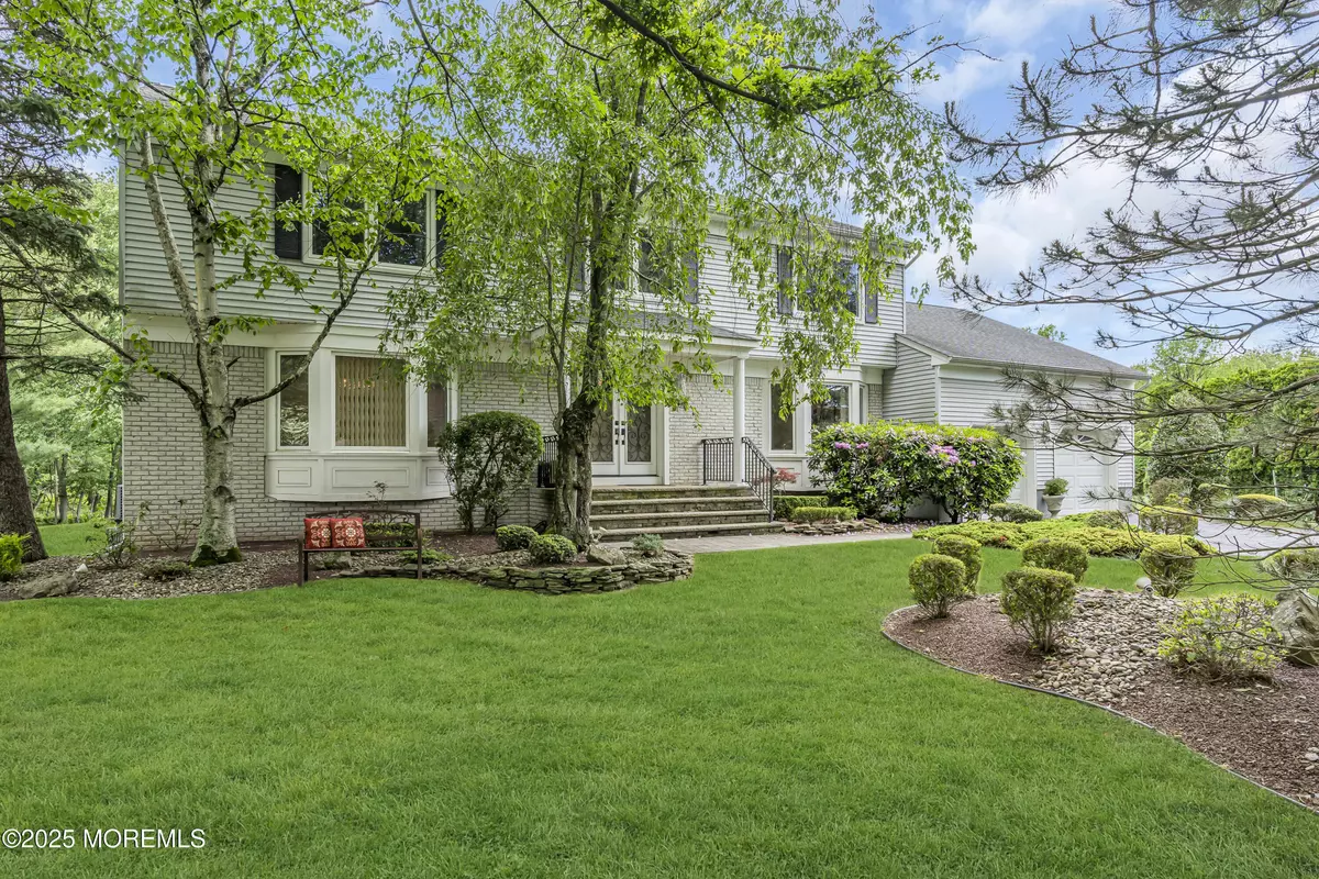 Marlboro, NJ 07746,8 Eileen Lane