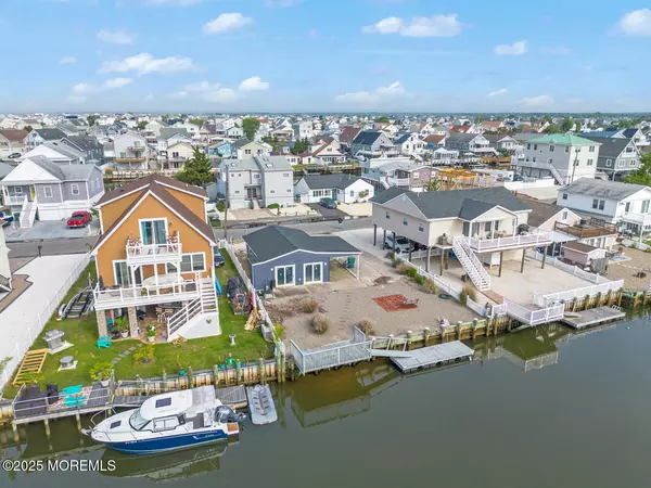 Little Egg Harbor, NJ 08087,129 S Captains Drive