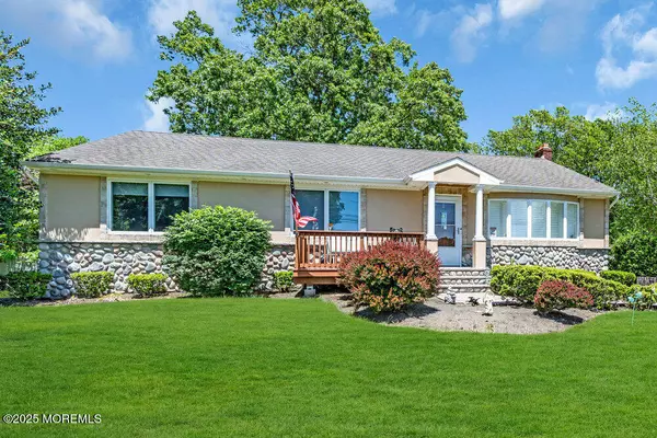 Tinton Falls, NJ 07712,1421 W Park Avenue