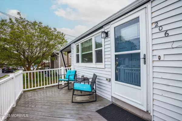 Union Beach, NJ 07735,206 Arlington Avenue