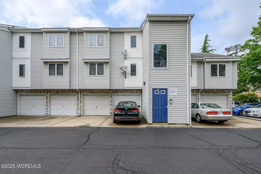 270 Main Street #6, Keansburg, NJ 07734