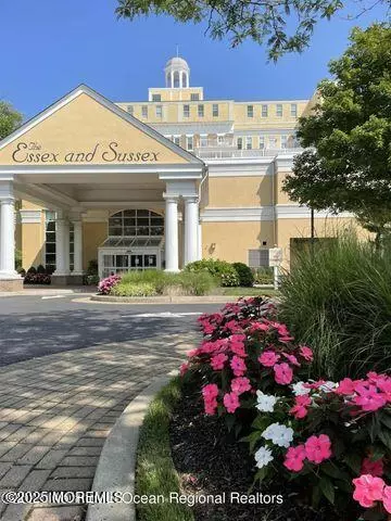 Spring Lake, NJ 07762,700 Ocean Avenue #514