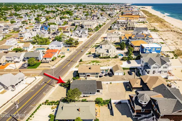 Point Pleasant Beach, NJ 08742,1316 Ocean Avenue