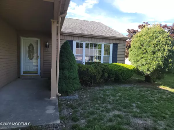 Manchester, NJ 08759,30 Saint Paul Place