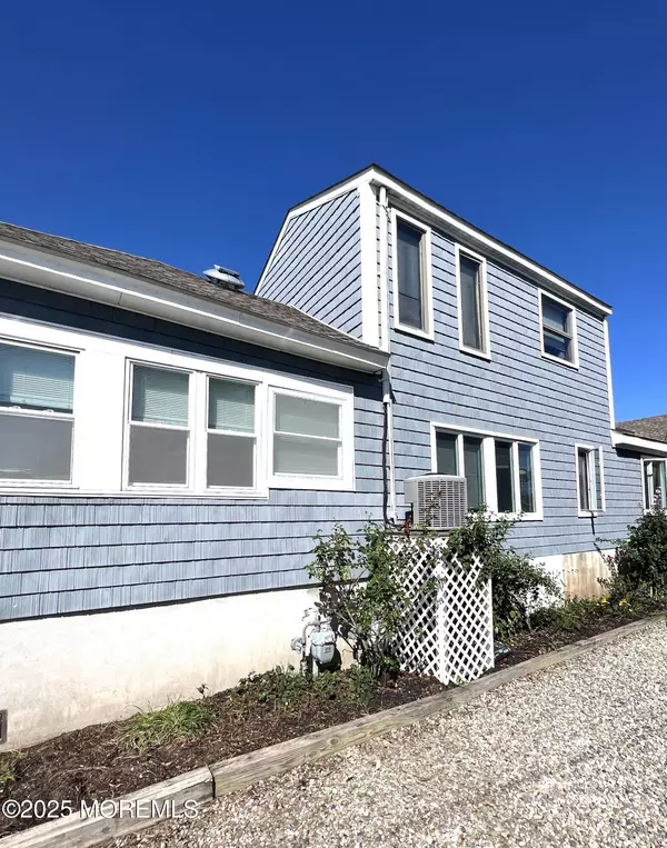 Seaside Park, NJ 08752,68 Decatur Avenue